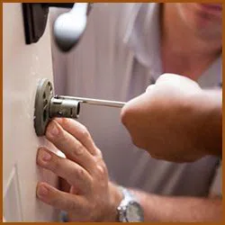 Interstate Locksmith Shop Hghlnds Ranch, CO 303-566-9168 - 3-cheap-locksmith